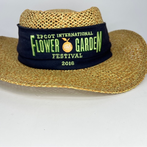 Disney Straw Hat Passholder EPCOT Flower And Garden Festival 2016 - Picture 5 of 13